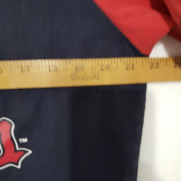 St Louis Cardinals Short Sleeve V-neck Scrubs with Front Pockets; Size Small - Picture 6 of 10